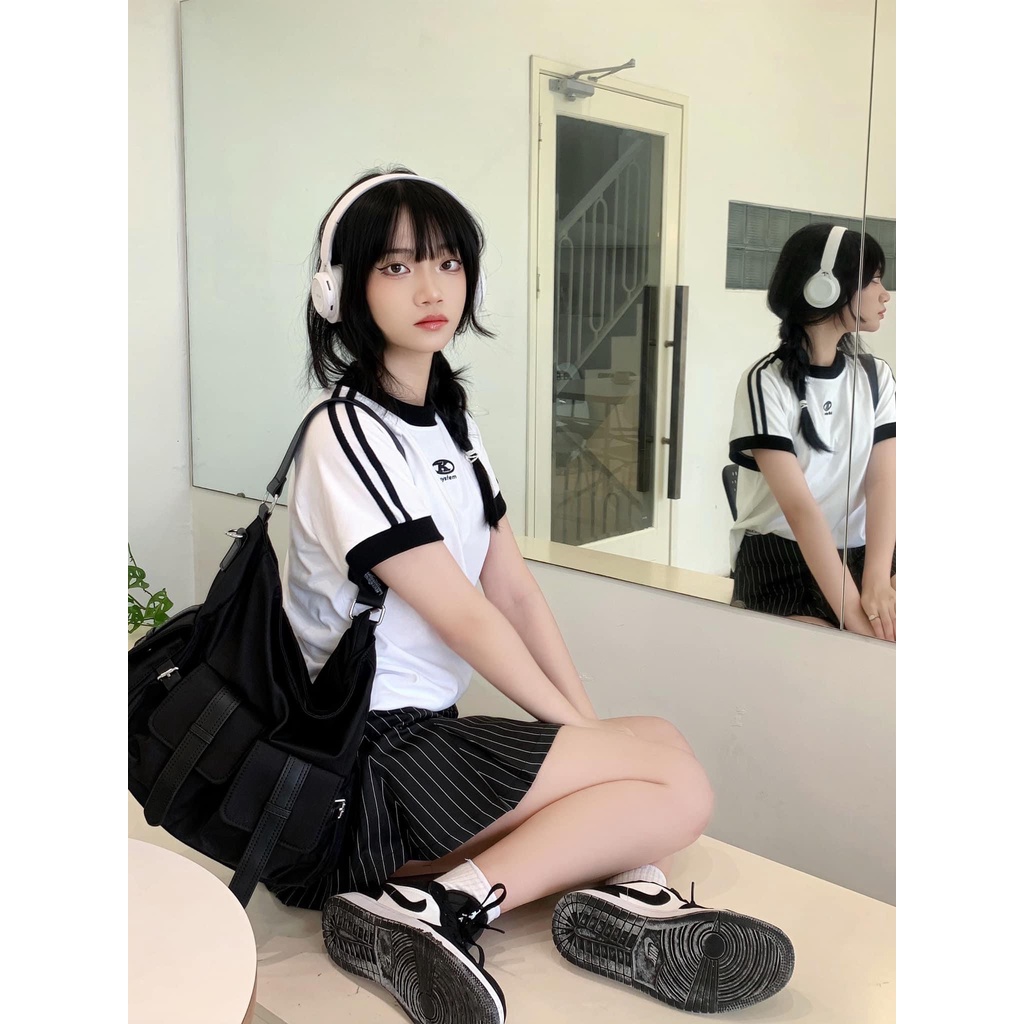 Áo thun baby tee form fit chữ K Pika.clothingg, Áo phông baby tee sọc đen trắng mẫu mới 2023