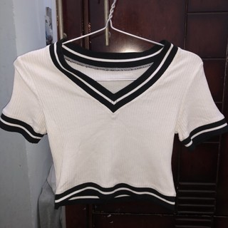 Thanh lý áo croptop đồng giá 30k