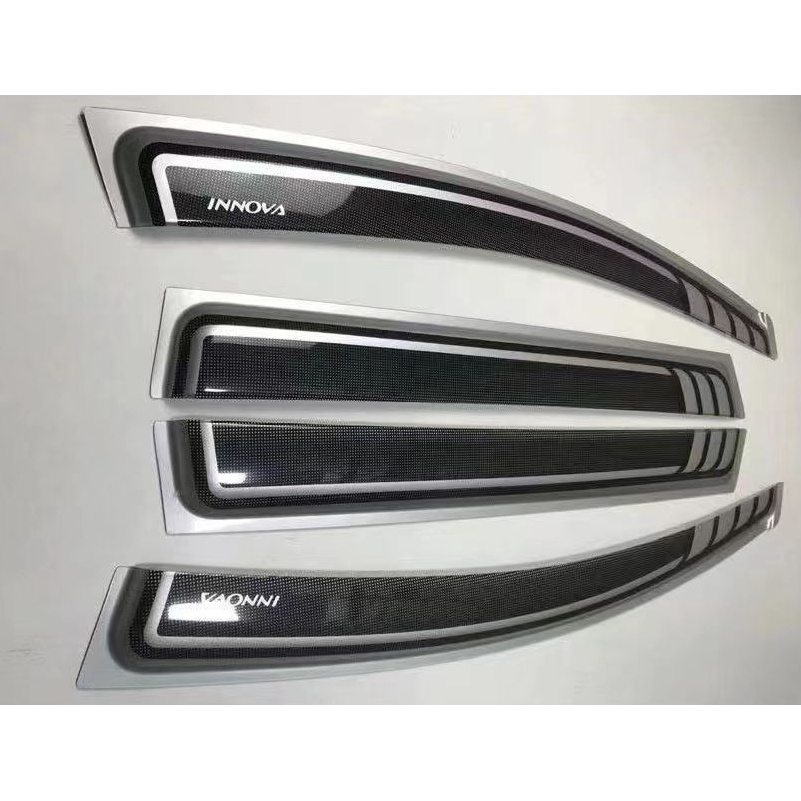 Bộ vè che mưa Innova . Kiểu dán Thái Lan