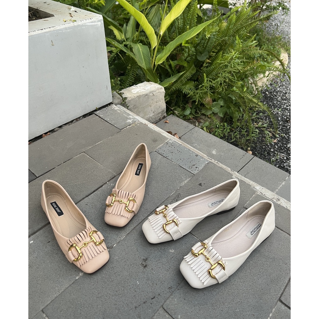 GIÀY BÚP BÊ MŨI VUÔNG QUAI XÍCH PHỐI TUA QUẢNG CHÂU CAO CẤP