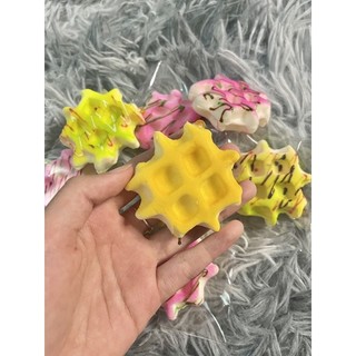 Squishy bánh waffle