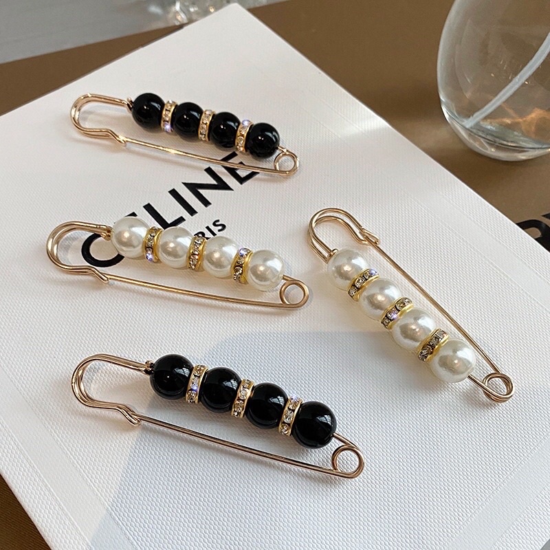 Kẹp cố định thắt lưng đính hạt trai điều chỉnh kích thước quần bò, váy, áo có hai kích cỡ