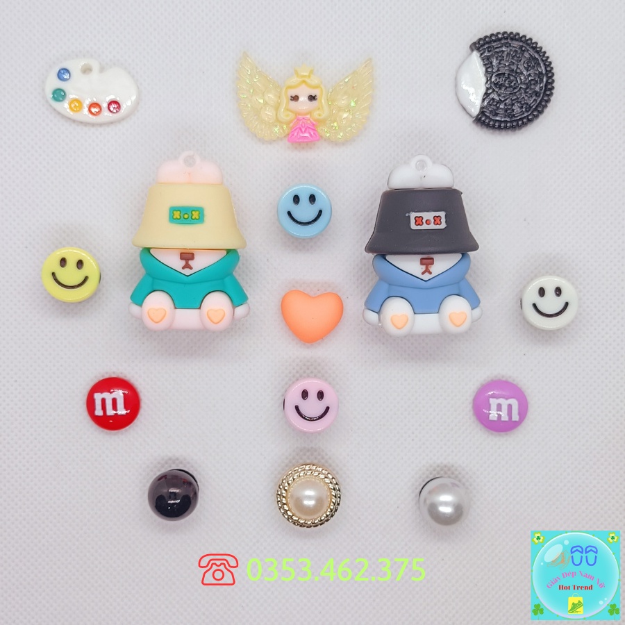 Bộ Sticker, Jibbitz, Charm 3D Gấu Đội Nón Gắn Dép Cross Mẫu Mới Siêu Xinh Phụ Kiện Trang Trí Dép Sục Sẵn Nút Gắn