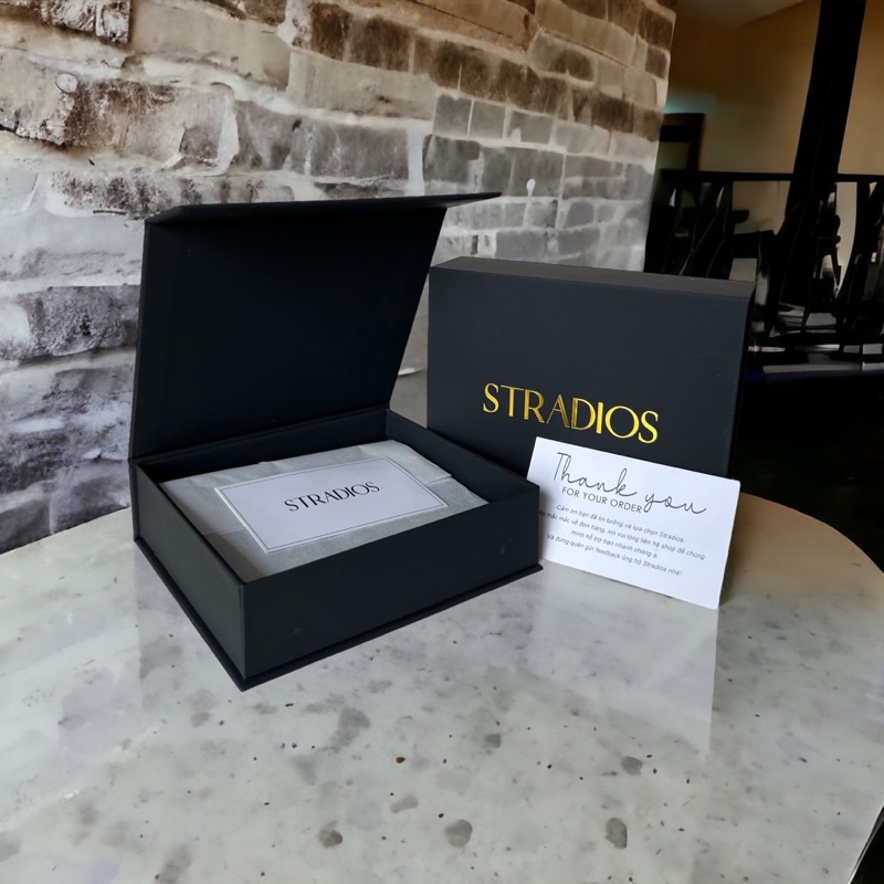 Ví Da Nam Stradios Phong Cách Thêu Tay Vintage Ví Da Bò Pullup Cao Cấp Màu Nâu