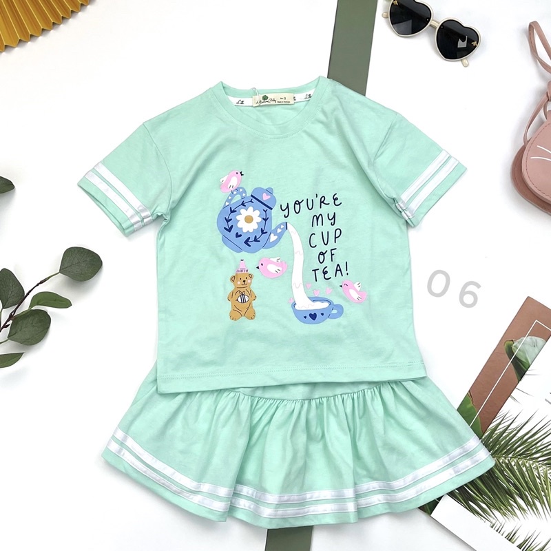 Bộ cotton áo cộc tay, chân váy bé gái 3-10y . Chất cotton mềm mịn, thấm hút mồ hôi, co giãn tốt