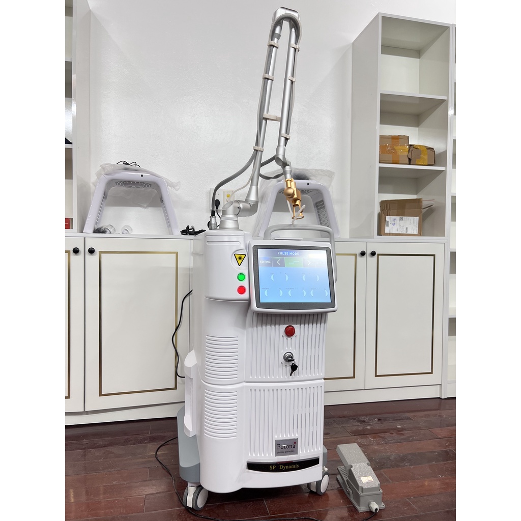 Máy Lazer CO2 FRACTIONAL Đa Chức Năng Loại Chuẩn