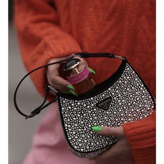 Túi kẹp nách 𝓟𝓻𝓪𝓭𝓪 đính đá Bling super fullbox sz 24cm