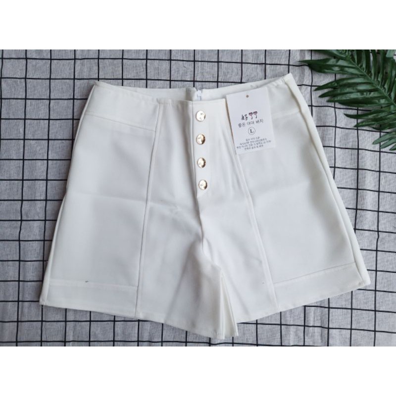 Quần short nữ lưng cao ống rộng đính kèm 4 khuy giữa thời trang chất liệu vitex tuyết mưa Azami Store AB34