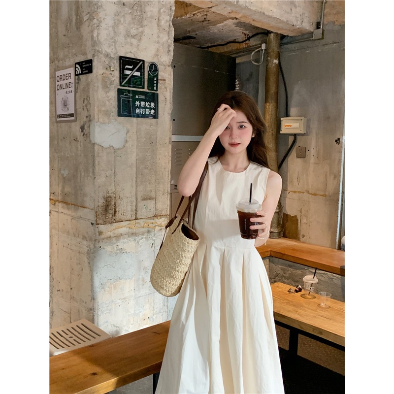 Đầm Maxi Dáng Suông Kiểu Hàn Màu Trắng Sữa Nhẹ Nhàng Sang Trọng (Bầu bí bon chen thoải mái) THE CHANCY DRESS