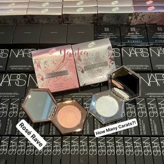 Highlight FENTY BEAUTY DIAMOND BOMB