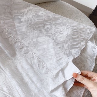 ĐẦM TRẮNG REN BI CỔ YẾM🤍