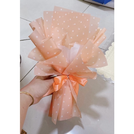 Cốt cắm hoa sáp bó 1 bông, 3-5-7 bông mua về tự cắm hoa vào là xong