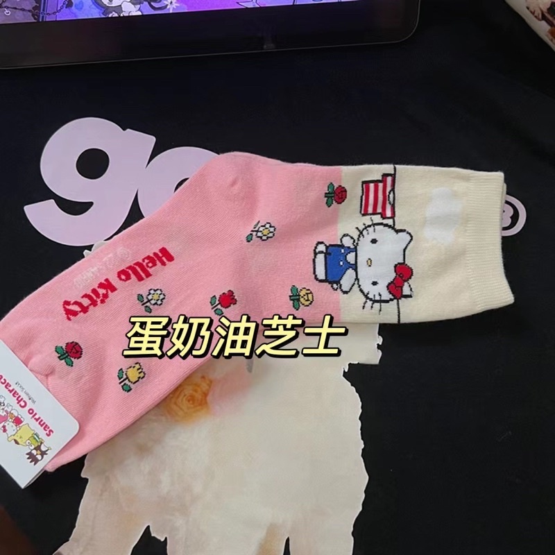 Tất vớ chân hoạt hình Sanrio Kuromi Melody Cinnamoroll Kitty Pompurin