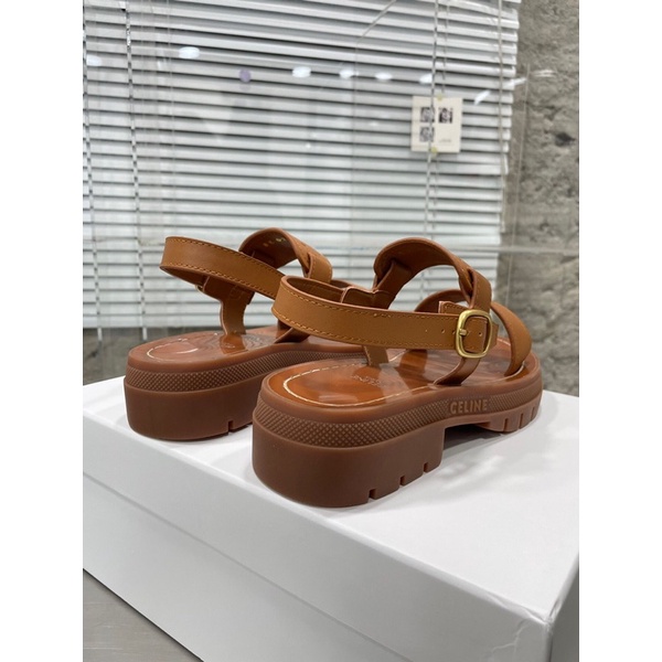 Sandal nữ đế cao màu trơn đơn giản da thật mãu mới 2023 Celine cao cấp