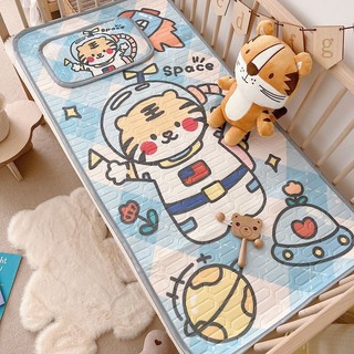 Set chiếu điều hòa + kèm gối cho bé