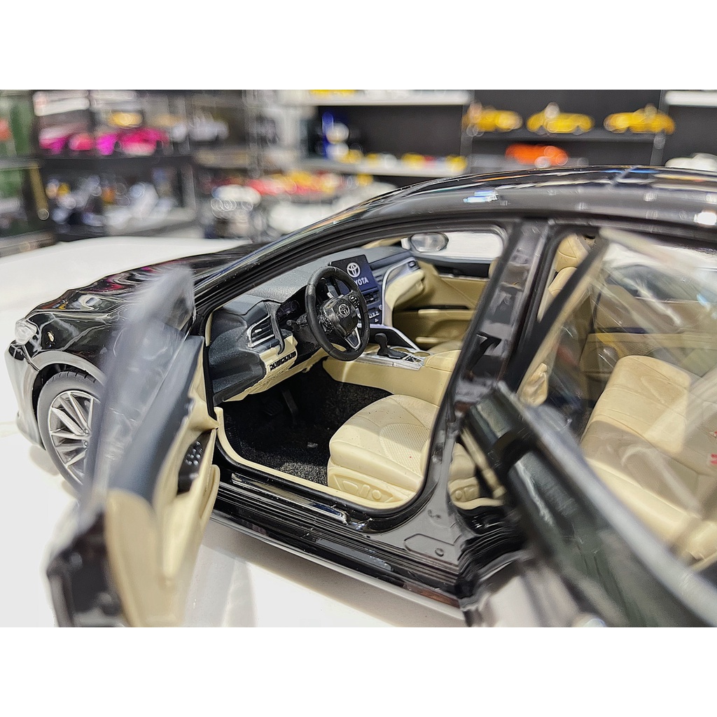 XE MÔ HÌNH TOYOTA CAMRY,TỶ LỆ 1/18 PAUDI