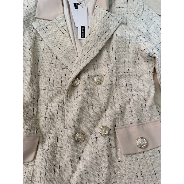 Pass áo khoác vest dạ dáng ôm cực sang Loanlam Quảng châu newtag