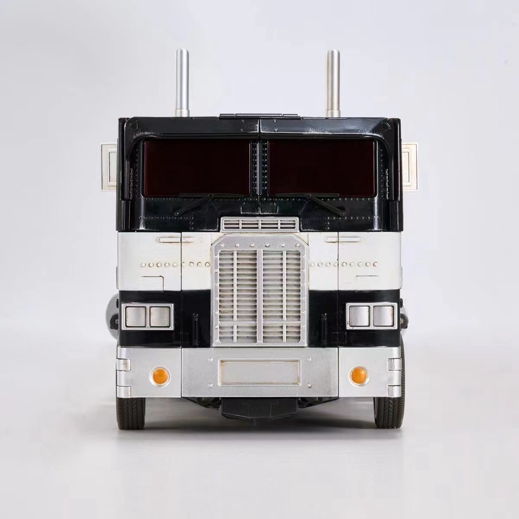 Mô hình Magnificent Mecha – MM01B MM-01B Optimus Prime