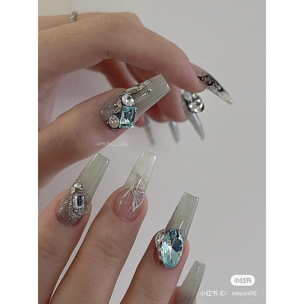 Sơn gel thạch xanh ghi đá lên tay siêu sang, mịn mướt