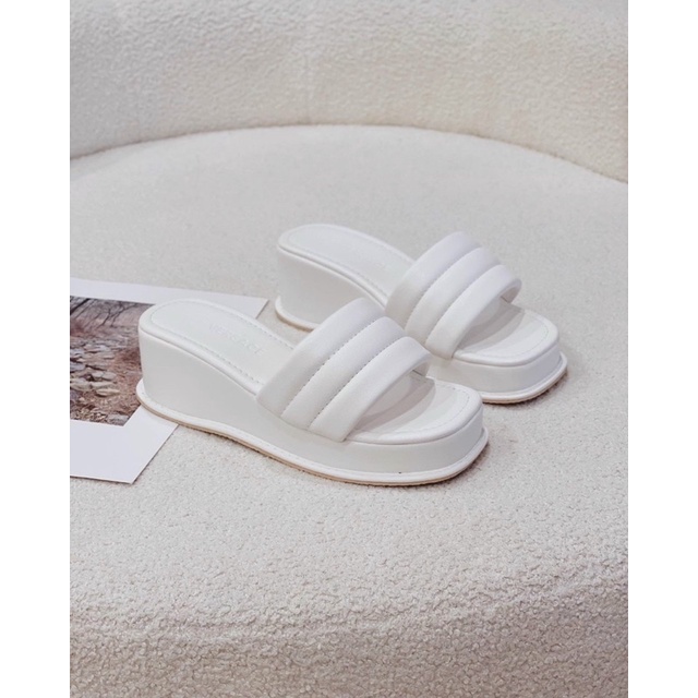 Dép bánh mì quai ngang 3 viền