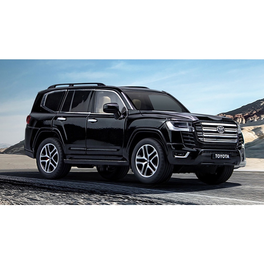 Xe mô hình sắt Toyota LandCruiser LC300 TẶNG KÈM BIỂN SỐ tỉ lệ 1:24 hãng ShengRun 3 màu