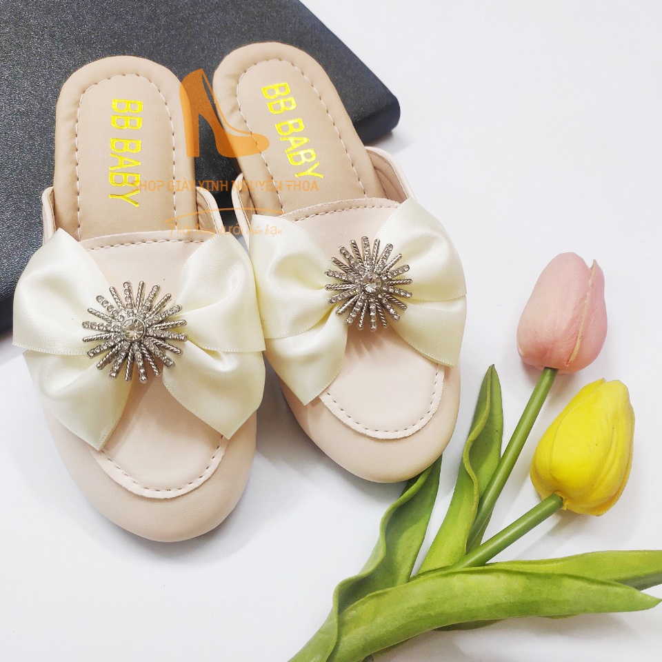 Giày Sục nơ hoa mặt trời