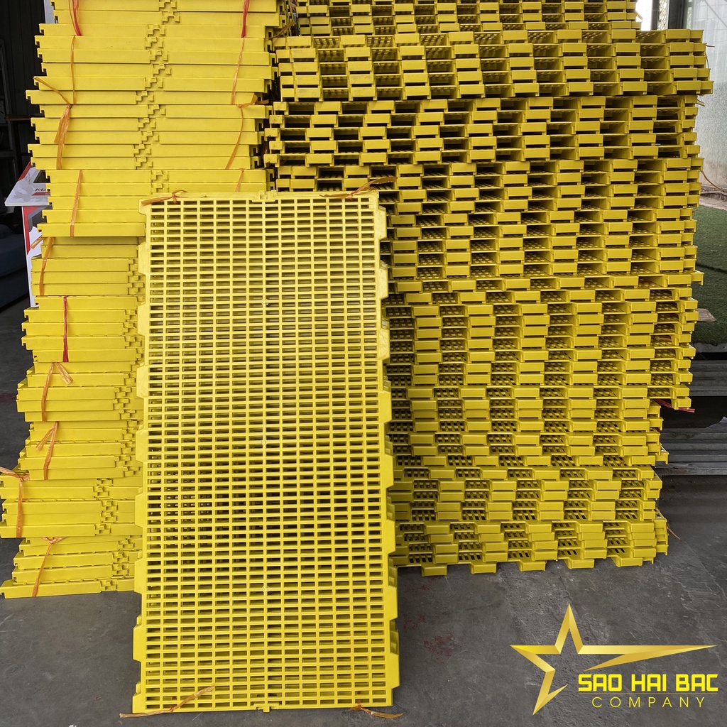 Vỉ nhựa lót sàn, tấm nhựa lót sàn chuồng chó, mèo, lợn, gà  50cm x 100cm