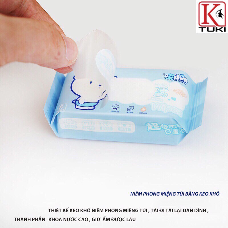 Bịch 64 khăn ướt mini bỏ túi siêu dễ thương - tiện dụng, an toàn