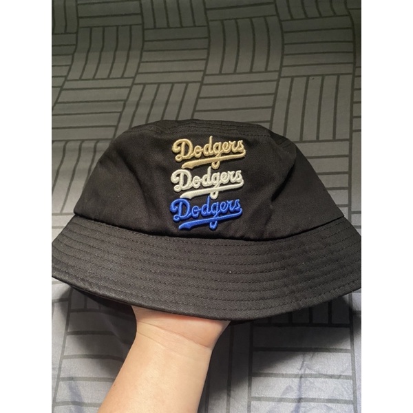 Pass bucket MLB size 57 auth