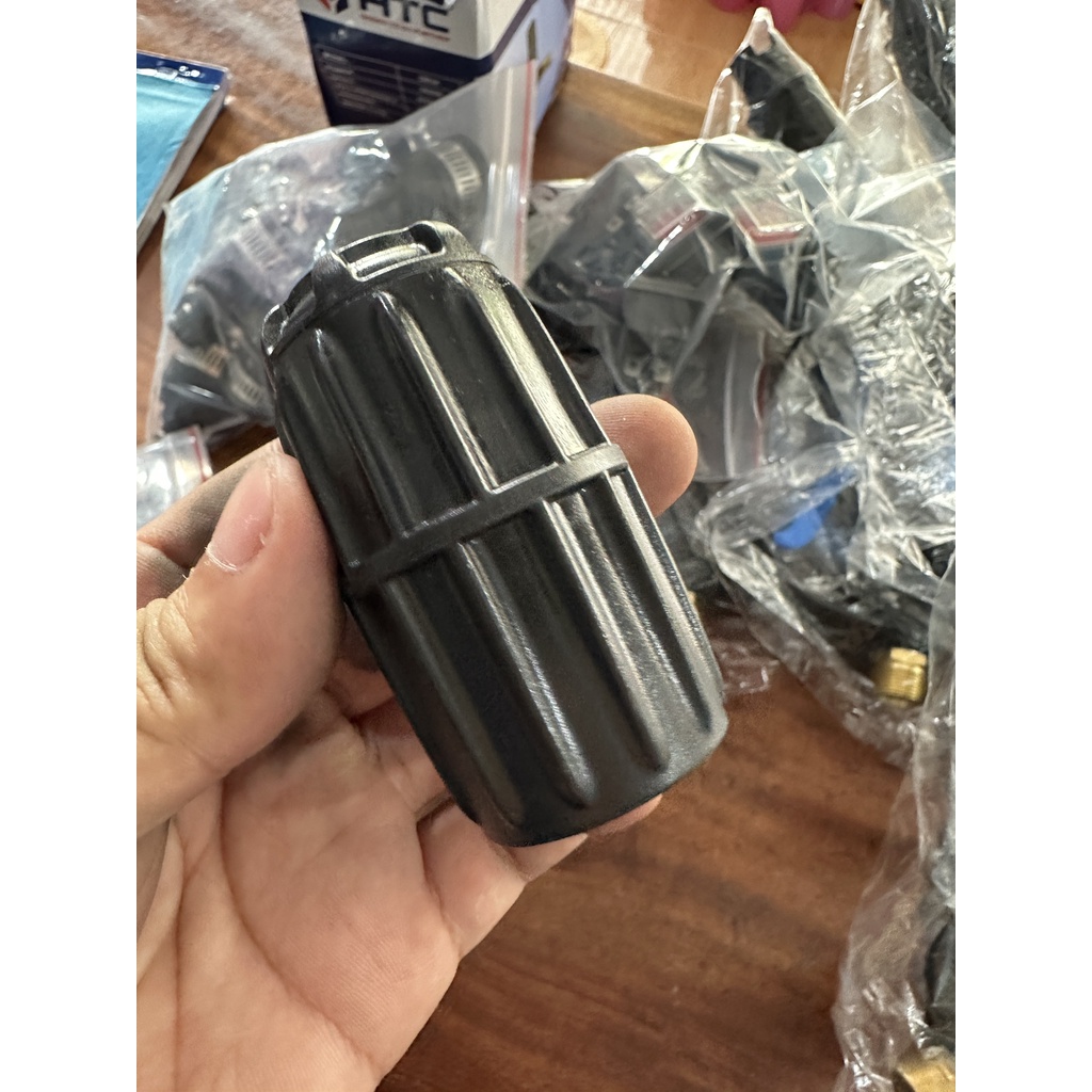 Núm Điều Chỉnh Áp Máy Rửa Xe Chạy Dây Cudoa - 1Hp,2Hp bằng nhựa