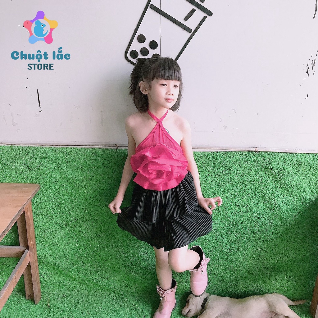 Sét váy bé gái kiểu yếm hoa hồng chân váy dập li 2 tầng 8kg đến 20kg