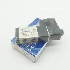 Van điện từ khí nén AIRTAC 3V110-06