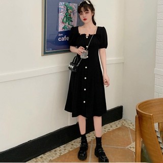 Đầm midi cổ vuông form dài nút ngọc màu đen
