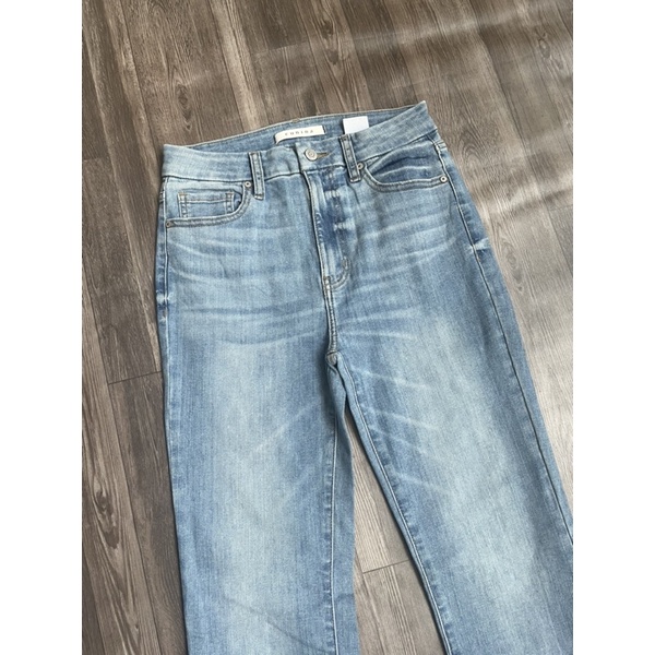 QUẦN JEANS LƯNG CAO ỐNG LOE DÁNG DÀI HÃNG EUNINA