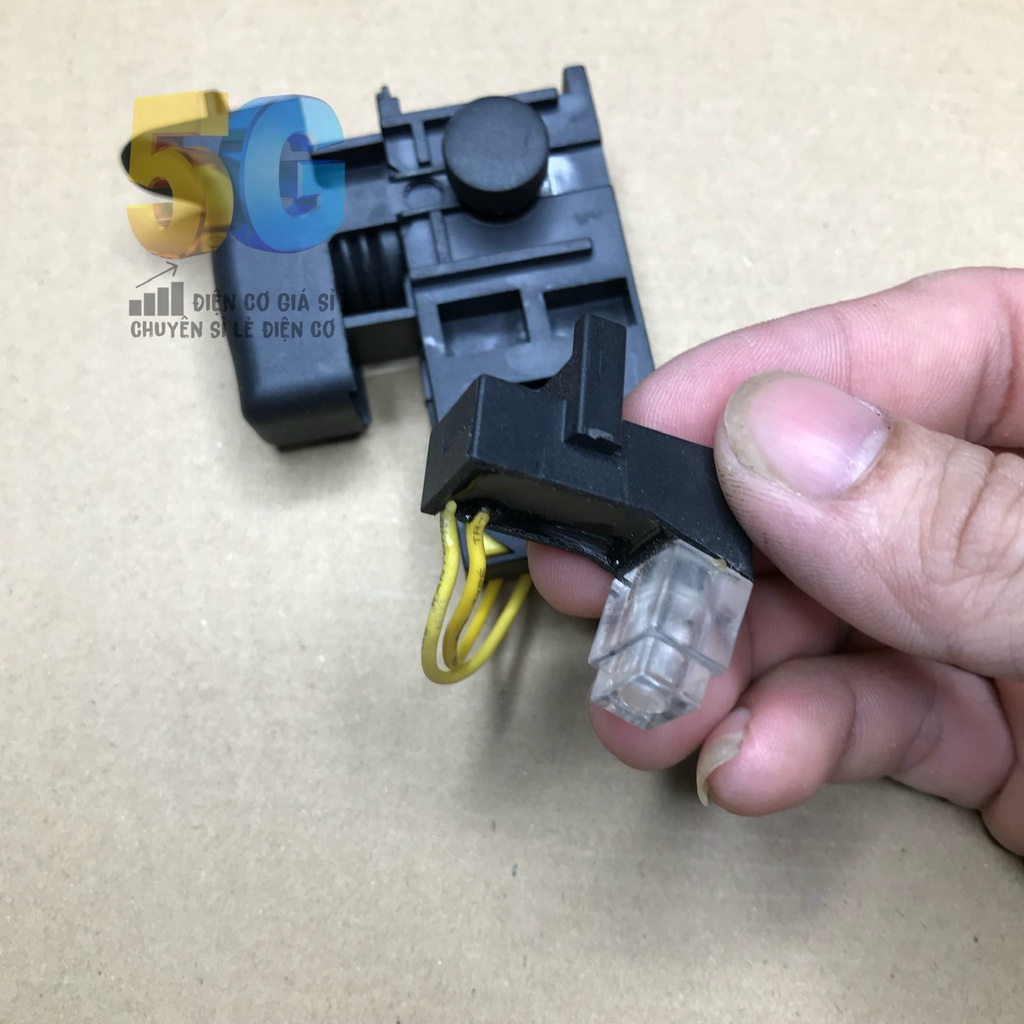 Công Tắc Máy Khoan Bê Tông Ba Chức Năng Makita 2470 Có Đèn Led LOẠI TỐT