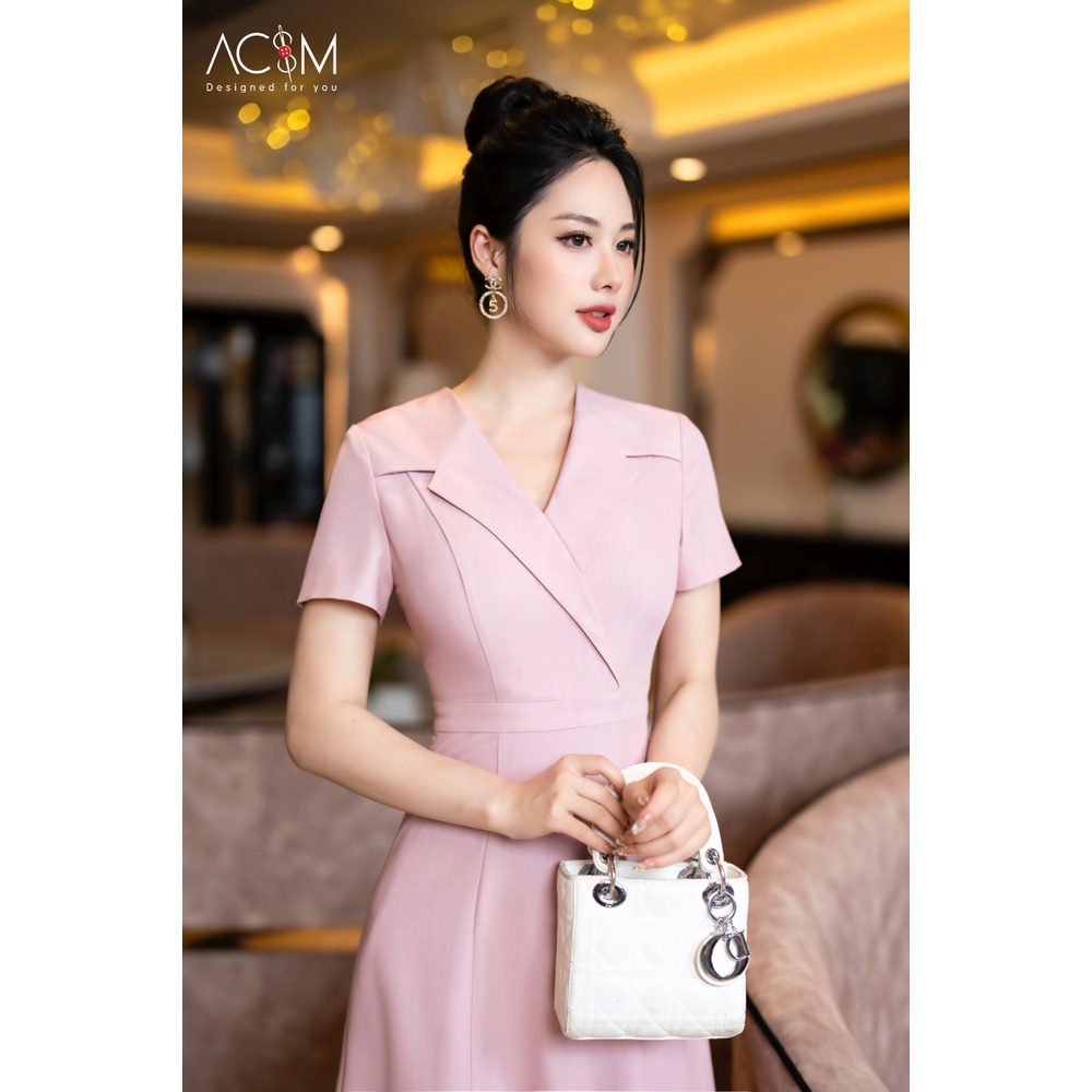 Đầm xòe cổ 2 ve ghim cách điệu AC&M