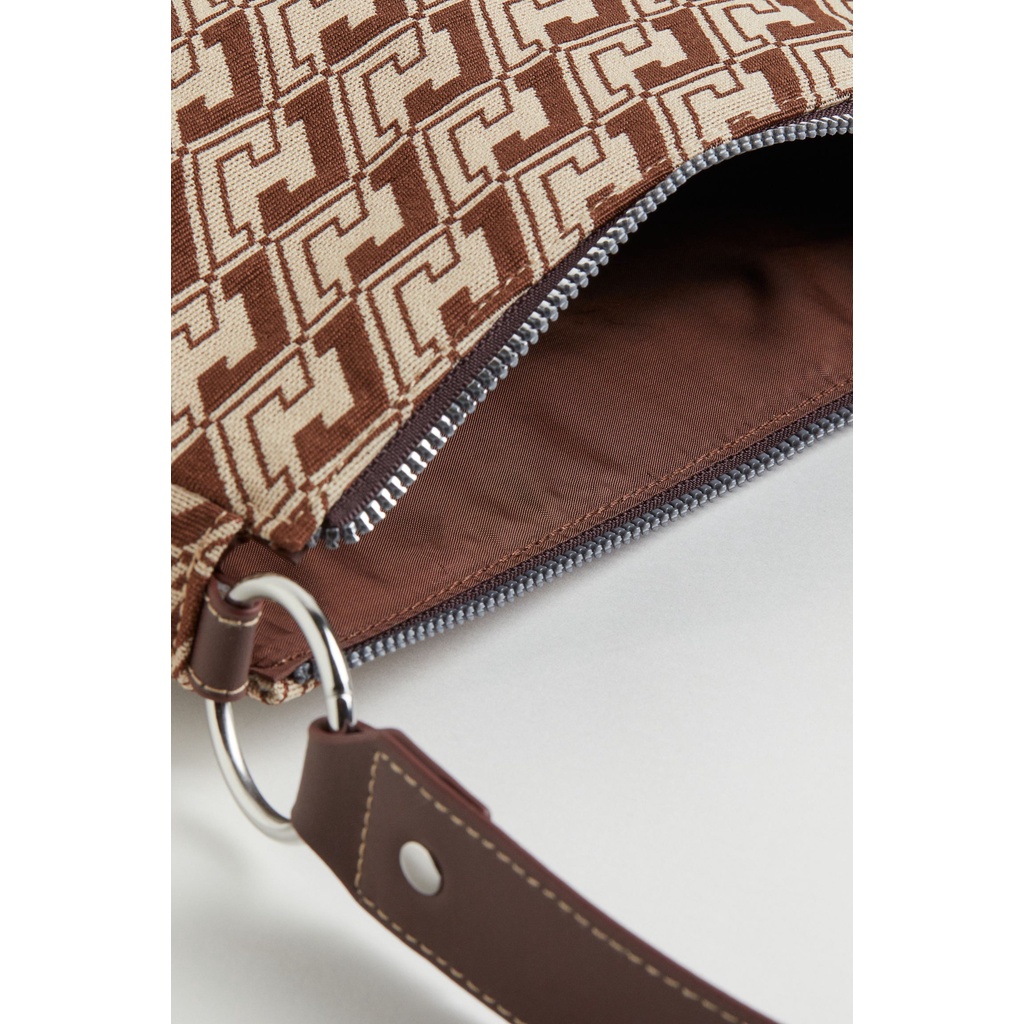 H&M Đức - Túi xách đeo basic cặp kẹp nách màu tím nâu sale auth new tag cao cấp chính hãng có sẵn 1037936011