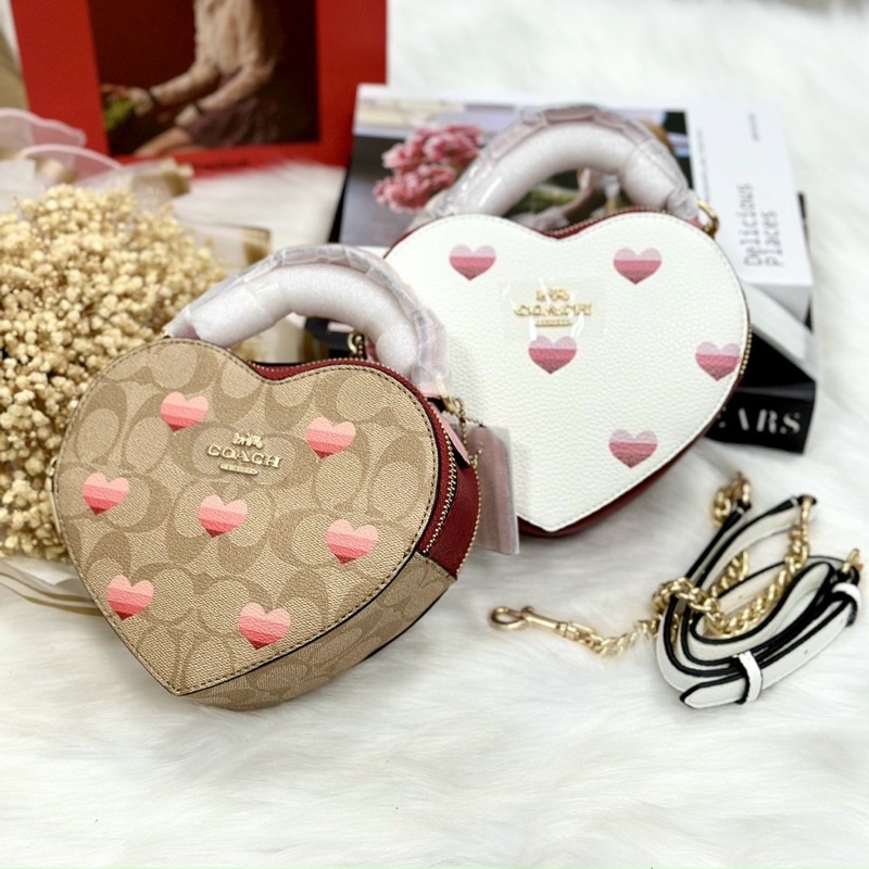 Túi Coach Heart