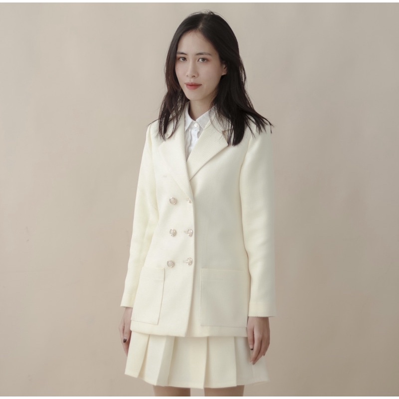 Áo blazer dạ tweed trắng kem (chân váy xếp ly) - Coral Set