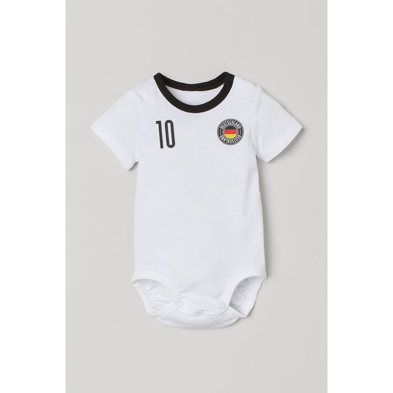 Bodysuit trăng bóng đá bé trai HM H&M_hàng chính hãng authentic