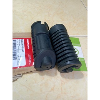Cao su gác chân trước xe dream