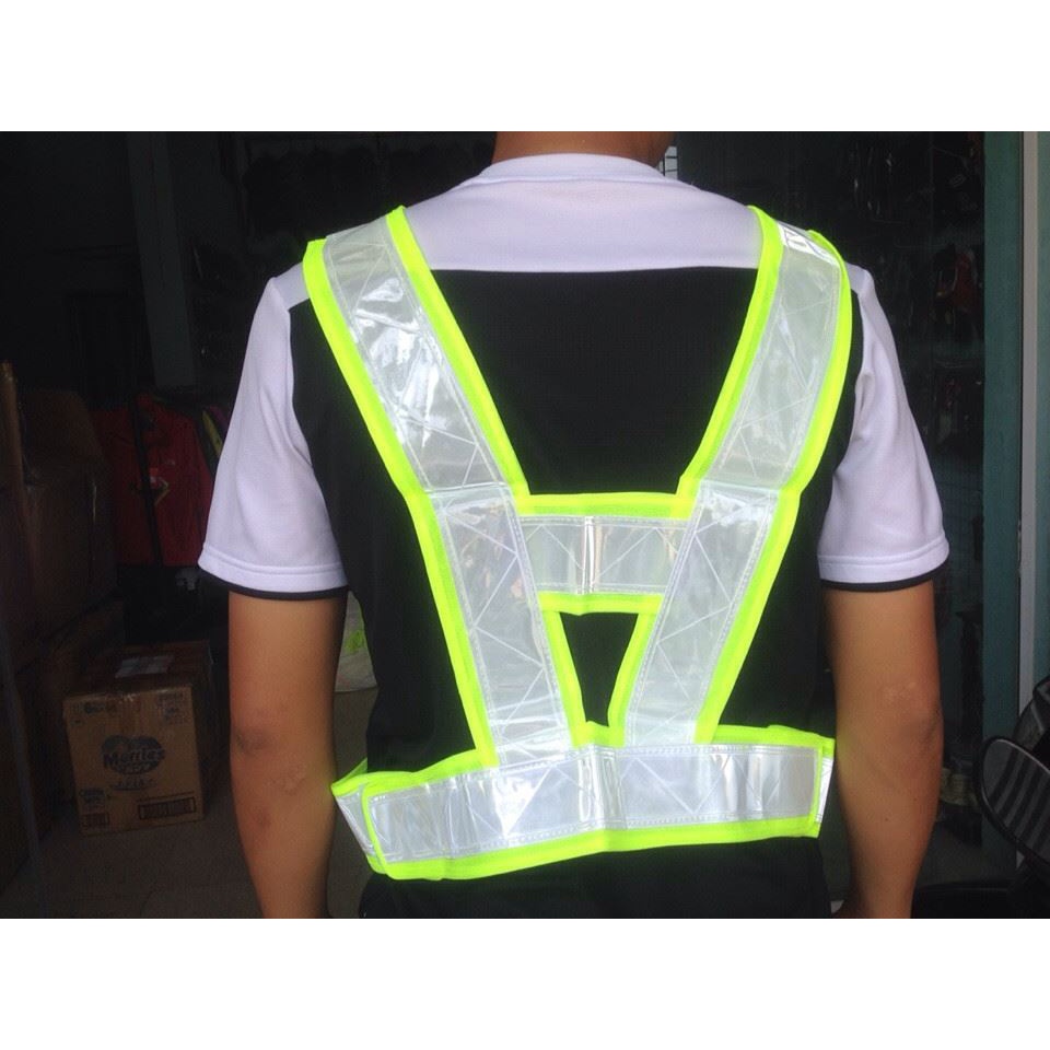 Áo phản quang chữ A