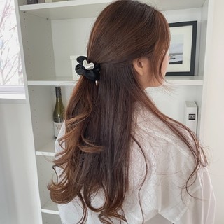 Cột tóc lụa hình tim Modleaf Sarang hairband Hàn Quốc