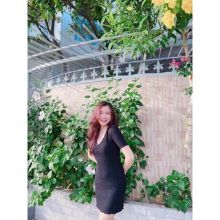 Váy nữ cộc tay cổ tim HM auth