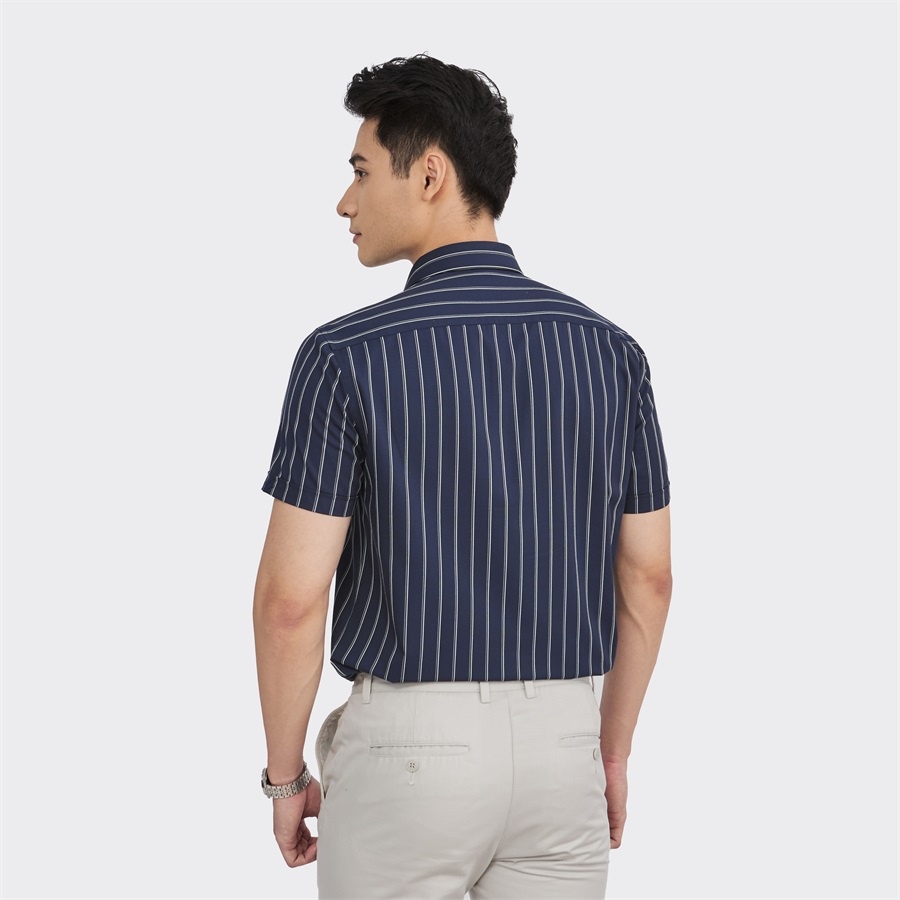 Áo sơ mi nam ngắn tay ARISTINO ASS122S2 công sở màu xanh tím than kẻ sọc vải sợi tre dáng slim fit tà lượn không túi