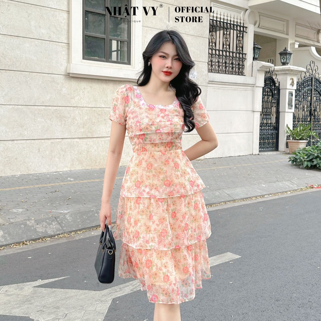 Đầm hoa dạo phố Nhật Vy xếp ly ngực tay ngắn dáng xoè tầng chất vải tơ phù hợp đi chơi công sở cafe sang chảnh - D2660