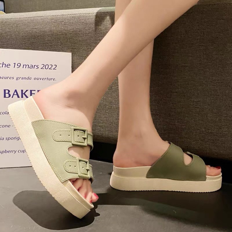 Dép nữ quai ngang đế bánh mỳ phong cách hàn quốc mẫu mới năm nay