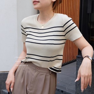 Áo sọc cổ tròn đen/be