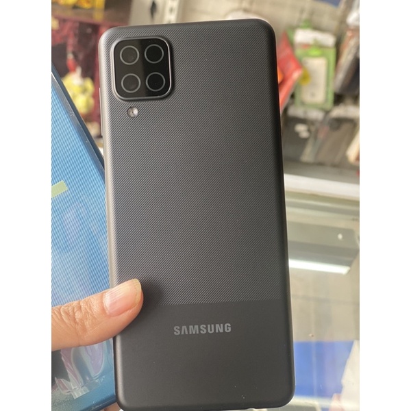 Bộ vỏ sam sung a12 xịn đẹp