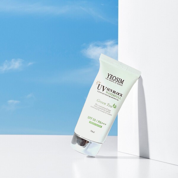 Kem chống nắng YEOSIM Green tea Chống tia UV SPF50 PA+++ (70ml)